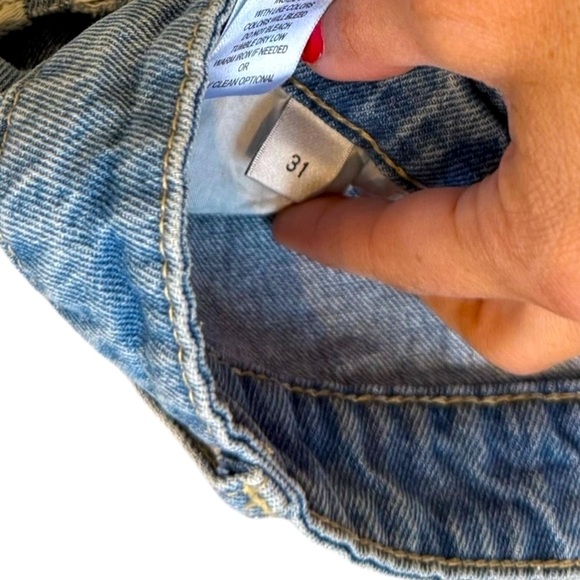 Vervet blue jeans size 31 distressed raw hem excellent condition 100% cotton - Picture 5 of 6